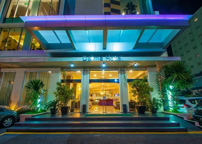 Daima Hotel Padang